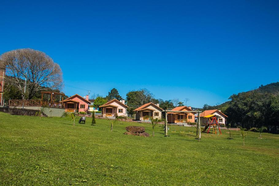 Pousada Villa Romantica โนวา เปโตรโปลิส ภายนอก รูปภาพ